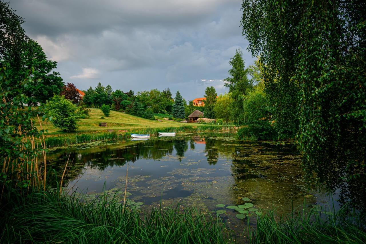 Nad Stawami Kartuzy Exterior foto